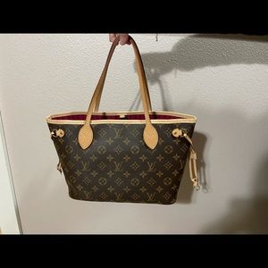 Louis vuitton bag.